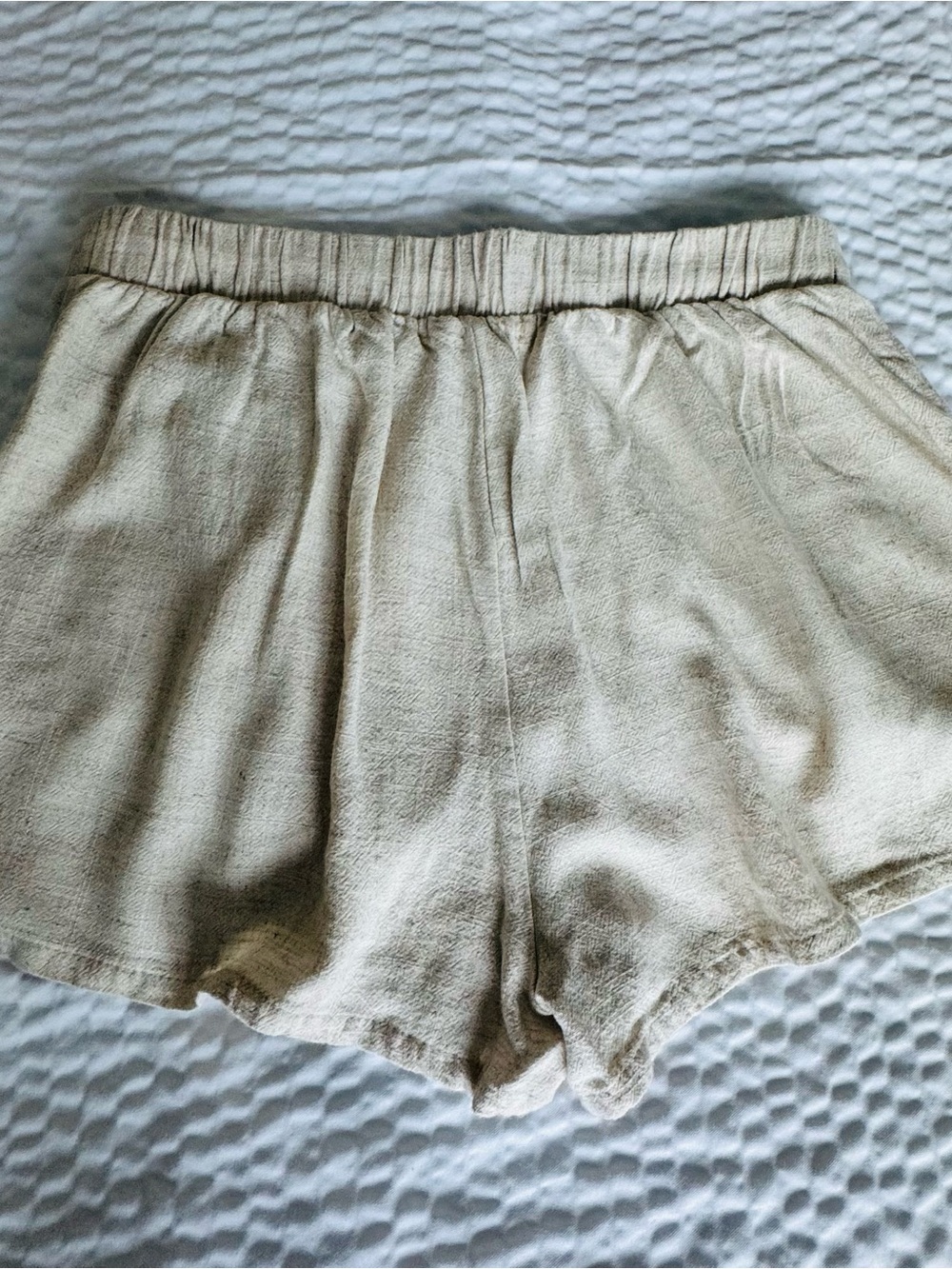 Women's Altard State Beige Linen-Blend Shorts - Casual High-Rise - Picture 4 of 5